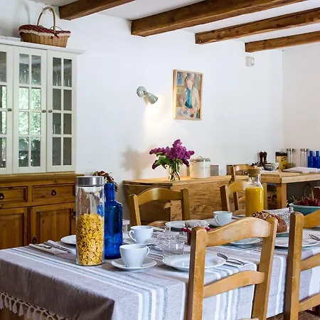 Gite-auberge De Montvilliers Aime